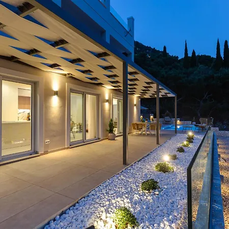 Villa Amarilia Private Lákones