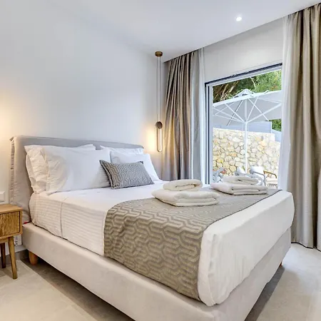 Villa Amarilia Private *