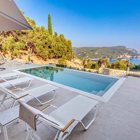 Amarilia Private Villa *