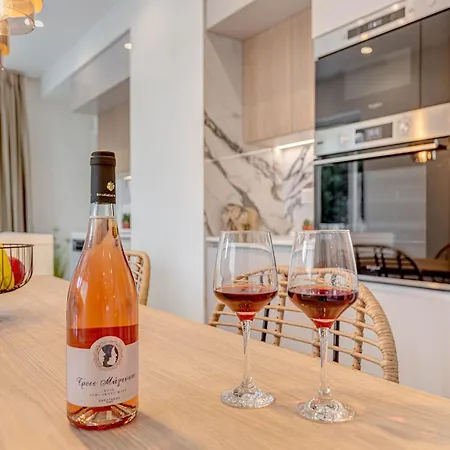 Amarilia Private Villa