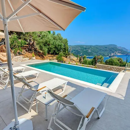 Villa Amarilia Private