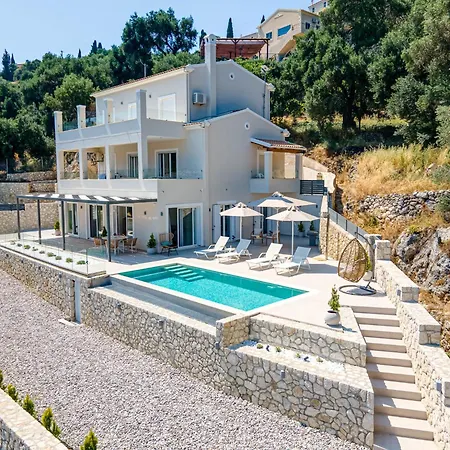 Amarilia Private Villa