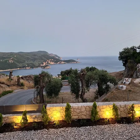 Villa Amarilia Private