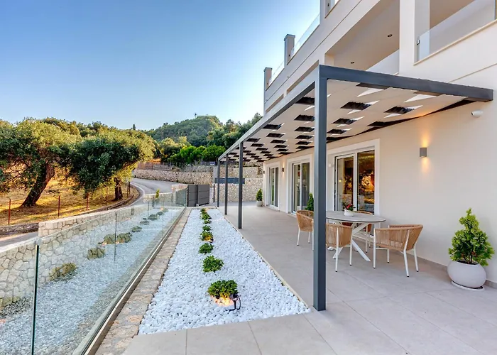 Amarilia Private Βίλα