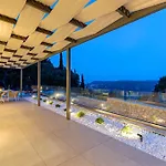 Amarilia Private Villa